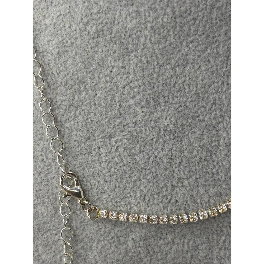 #5. Multi-row Rhinestone  Necklace - Picture 4 of 5